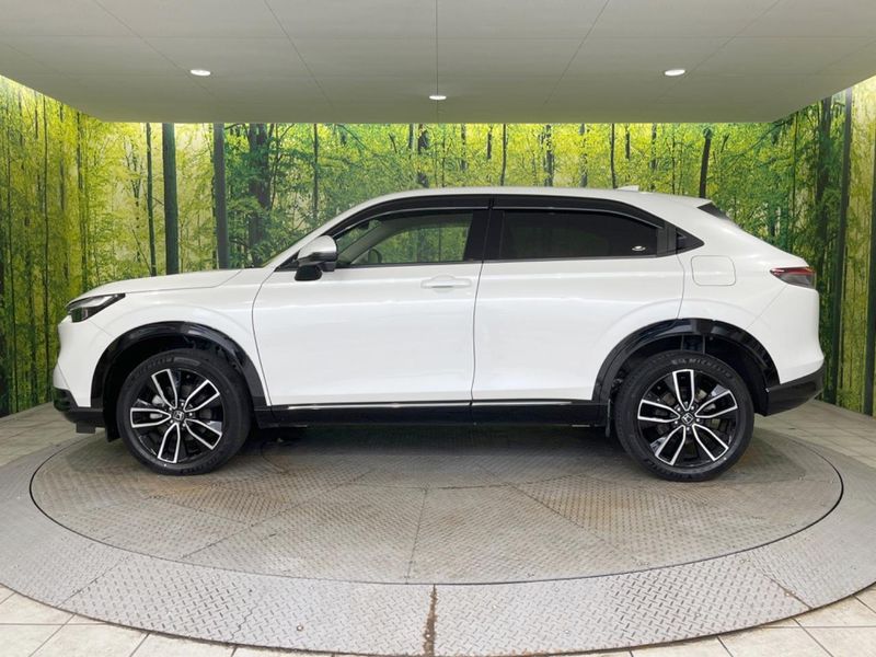 2022 Honda Vezel 6AA-RV5 (UW-6aa767888f039)[5]