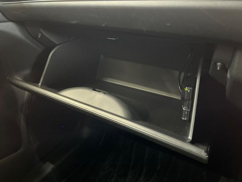 2022 Honda Vezel 6AA-RV5 (UW-6aa767894fee9)[25]