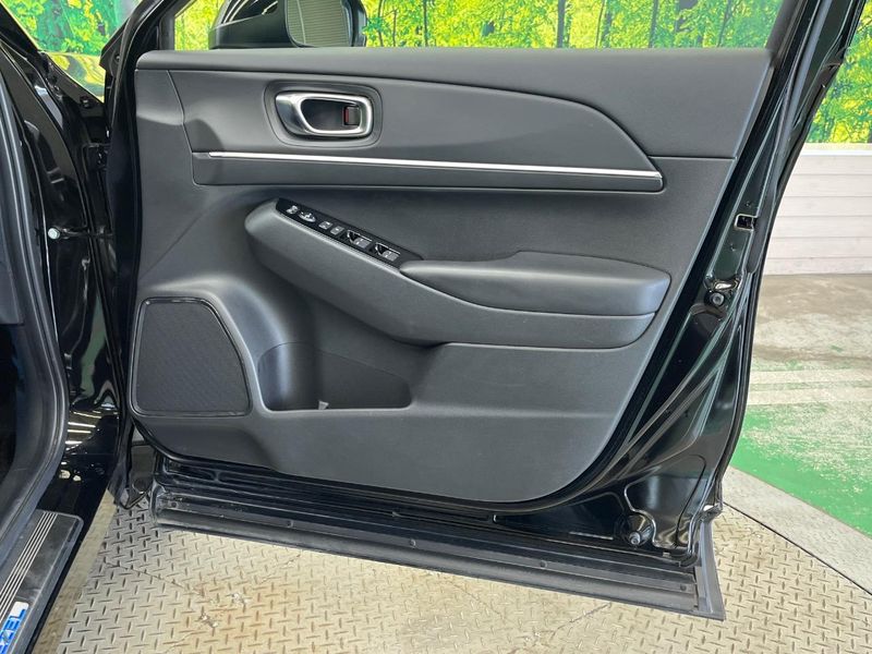 2022 Honda Vezel 6AA-RV5 (UW-6aa767894fee9)[15]
