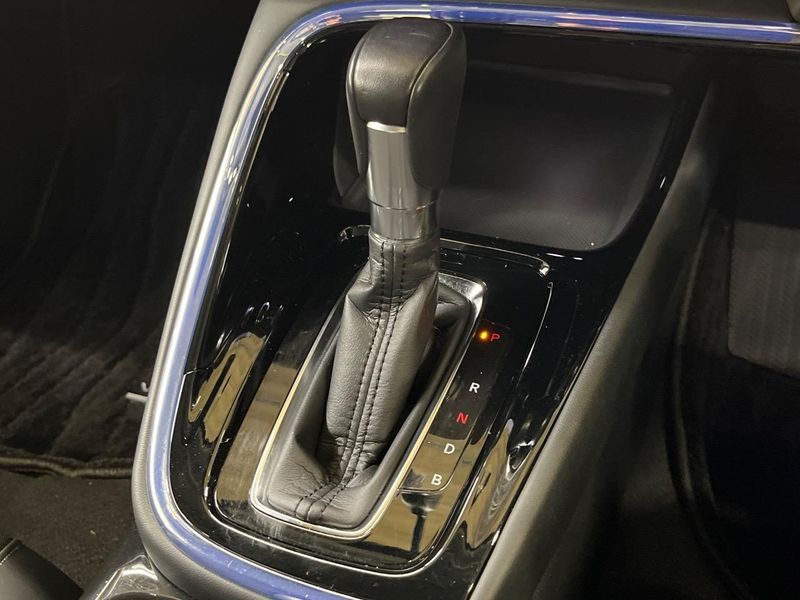 2022 Honda Vezel 6AA-RV5 (UW-6aa767894fee9)[28]