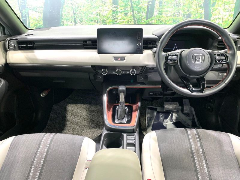 2022 Honda Vezel 6AA-RV5 (UW-6aa7678a4ed81)[4]