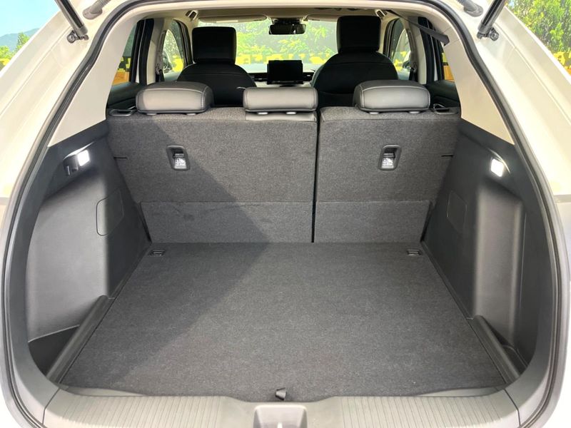 2025 Honda Vezel 6AA-RV5 (UW-6aa7679130eb7)[20]