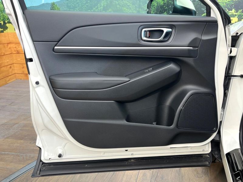 2025 Honda Vezel 6AA-RV5 (UW-6aa7679130eb7)[15]
