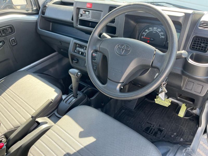 2020 Toyota Pixis Truck 3BD-S500U (UW-6aa7679b1ff04)[26]