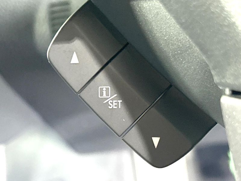 2016 Subaru Forester DBA-SJ5 (UW-6aa767a4e7b1c)[28]
