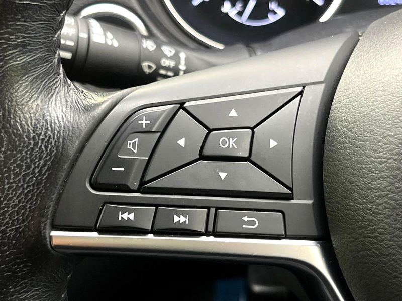 2018 Nissan X-Trail DBA-T32 (UW-6aa767b6e3b5b)[17]