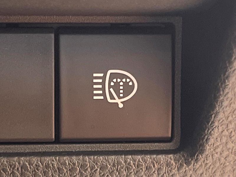2024 Toyota Land Cruiser 250 3BA-TRJ250W (UW-6aa767c71d754)[28]