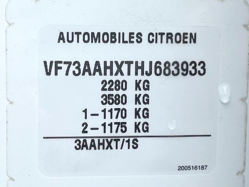 2017 Citroen Grand C4 Picasso LDA-B787AH01 (UW-6aa767d5466d9)[1]