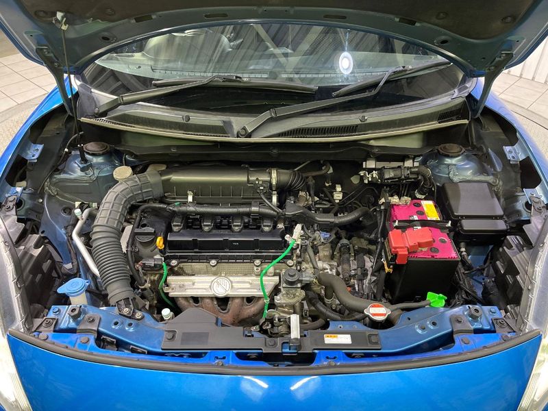 2017 Suzuki Swift DAA-ZD53S (UW-6aa768052a06d)[4]