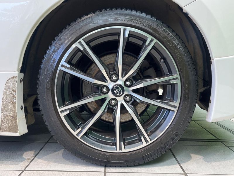 2018 Toyota 86 DBA-ZN6 (UW-6aa768093171d)[13]