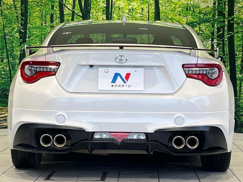 2018 Toyota 86 DBA-ZN6 (UW-6aa768093171d)[18]