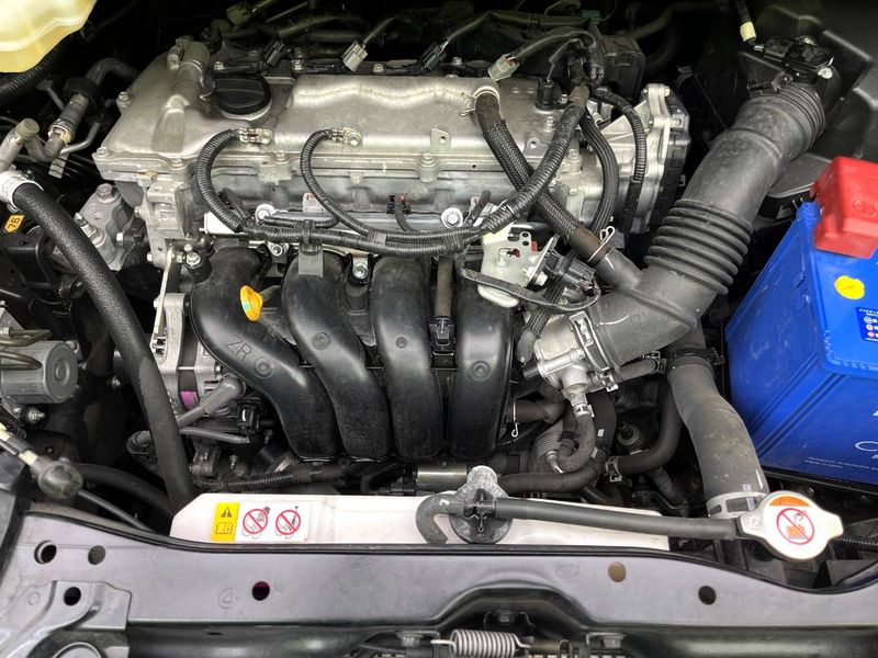 2019 Toyota Voxy DBA-ZRR80W (UW-6aa76818360a4)[4]