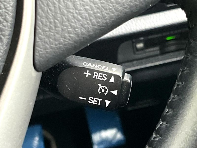 2019 Toyota Voxy DBA-ZRR80W (UW-6aa76818360a4)[13]