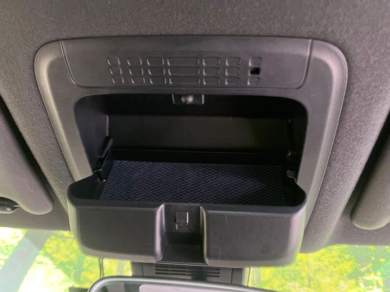2021 Toyota Voxy 3BA-ZRR85W (UW-6aa7682054102)[7]