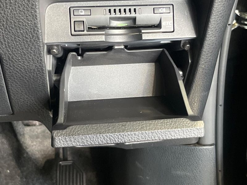 2021 Toyota Voxy 3BA-ZRR85W (UW-6aa7682054102)[26]