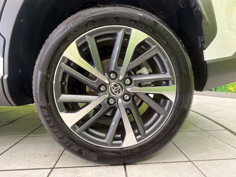 2025 Toyota Corolla Cross 6AA-ZVG13 (UW-6aa7682b95a06)[7]