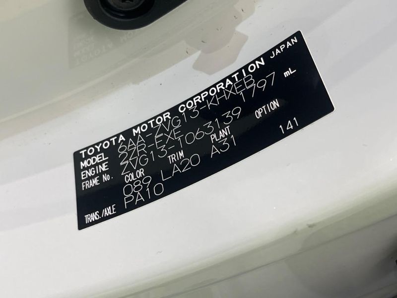 2025 Toyota Corolla Cross 6AA-ZVG13 (UW-6aa7682b95a06)[1]