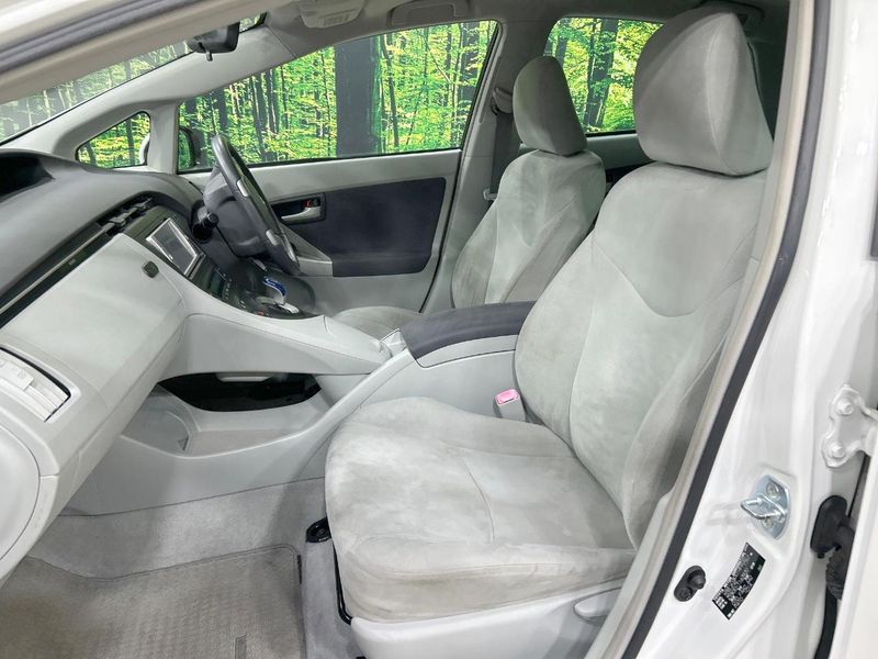 2010 Toyota Prius DAA-ZVW30 (UW-6aa7683138f7b)[19]