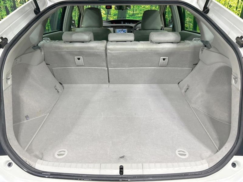 2010 Toyota Prius DAA-ZVW30 (UW-6aa7683138f7b)[28]