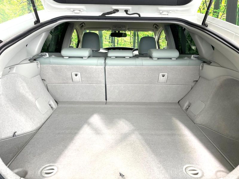 2012 Toyota Prius DAA-ZVW30 (UW-6aa76831a4258)[24]