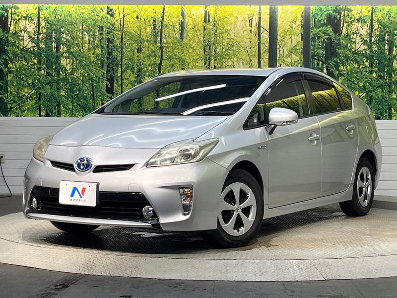 2013 Toyota Prius DAA-ZVW30 (UW-6aa7683508799)[0]
