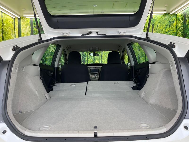 2015 Toyota Prius DAA-ZVW30 (UW-6aa76835a68f8)[22]