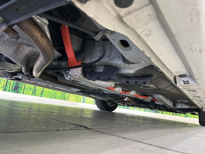 2015 Toyota Prius DAA-ZVW30 (UW-6aa76835a68f8)[20]