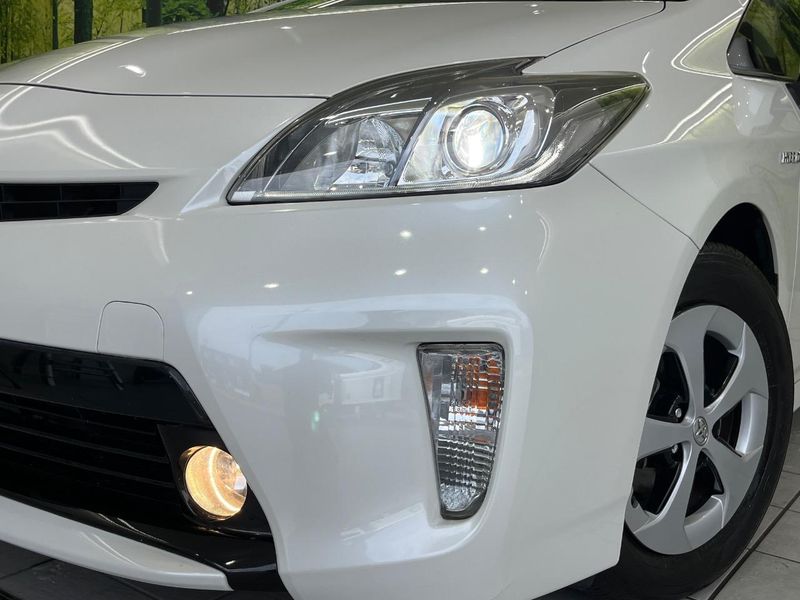 2015 Toyota Prius DAA-ZVW30 (UW-6aa76835a68f8)[5]