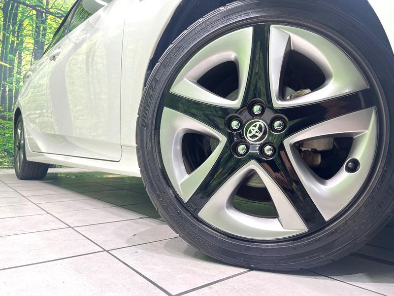2019 Toyota Prius DAA-ZVW51 (UW-6aa7683fdd266)[10]