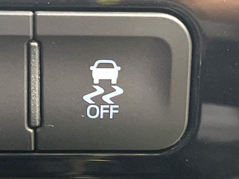 2019 Toyota Prius DAA-ZVW51 (UW-6aa768448779a)[25]
