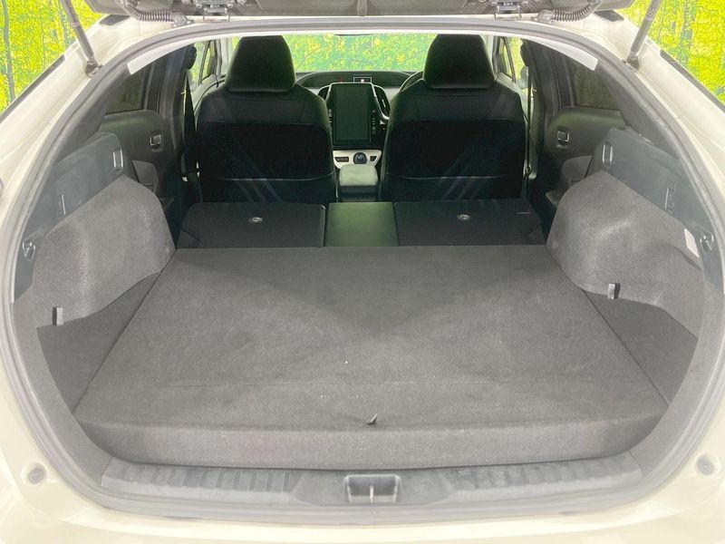 2018 Toyota Prius PHV DLA-ZVW52 (UW-6aa768453109a)[28]