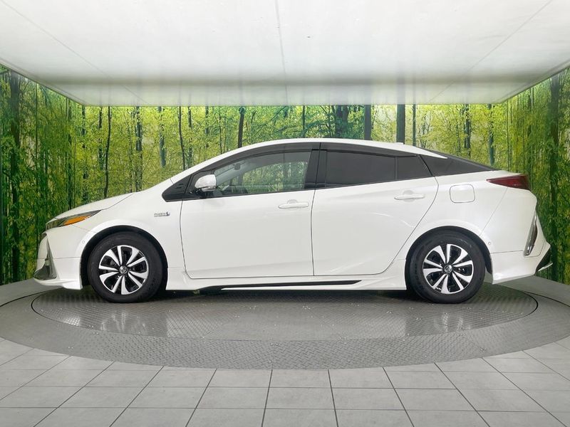 2018 Toyota Prius PHV DLA-ZVW52 (UW-6aa768453109a)[23]