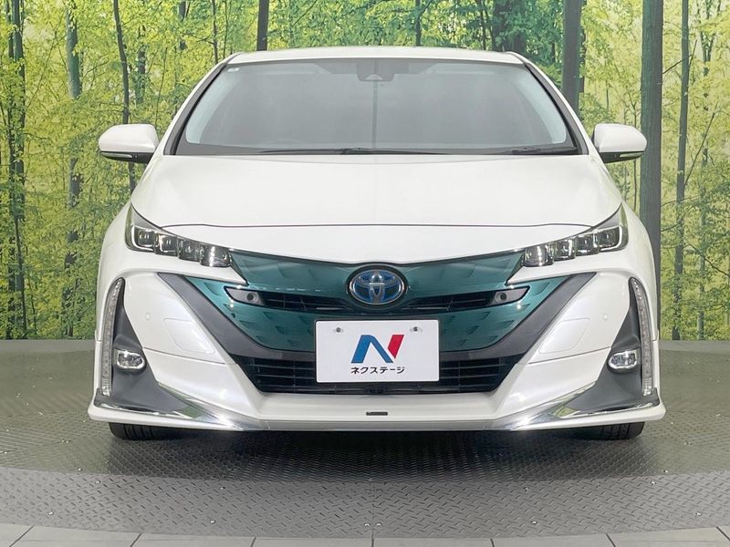 2018 Toyota Prius PHV DLA-ZVW52 (UW-6aa768453109a)[17]