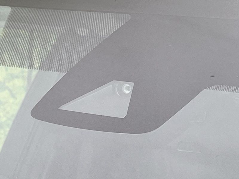 2018 Toyota Prius PHV DLA-ZVW52 (UW-6aa768453109a)[12]