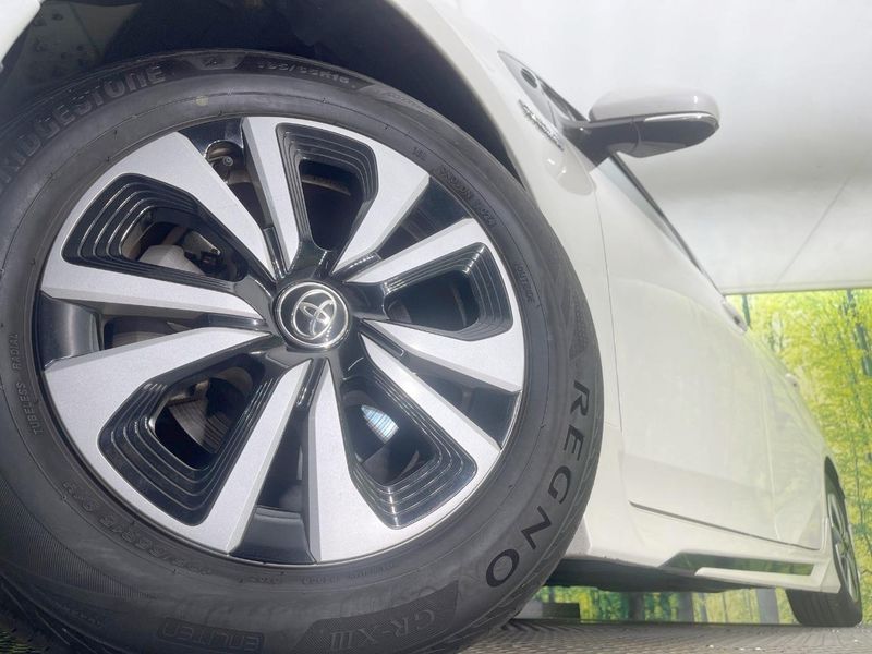 2018 Toyota Prius PHV DLA-ZVW52 (UW-6aa768453109a)[10]