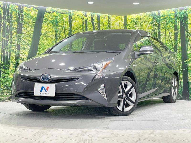 2015 Toyota Prius DAA-ZVW55 (UW-6aa768476439e)[0]