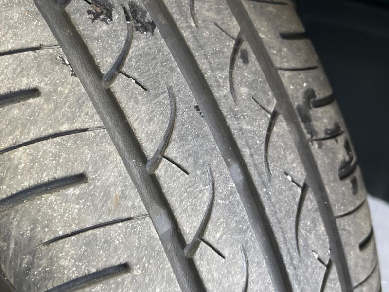 2015 Toyota Voxy DAA-ZWR80G (UW-6aa76850825ac)[8]