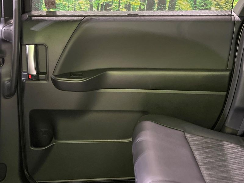 2024 Toyota Noah 6AA-ZWR95W (UW-6aa768691bd29)[16]