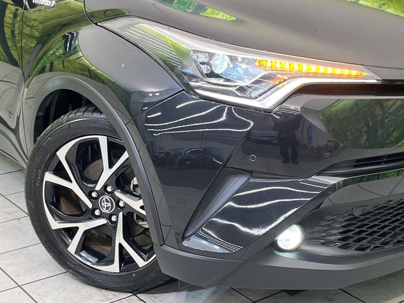 2017 Toyota C-HR DAA-ZYX10 (UW-6aa7686ab05a2)[20]