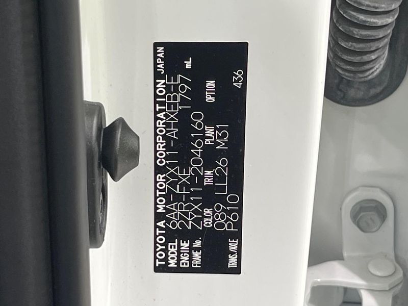 2021 Toyota C-HR 6AA-ZYX11 (UW-6aa76870ee868)[1]