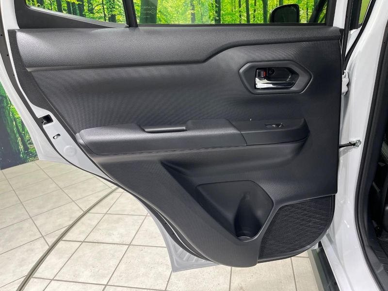 2022 Daihatsu Rocky 5AA-A202S (UW-6aa8b598eb109)[12]
