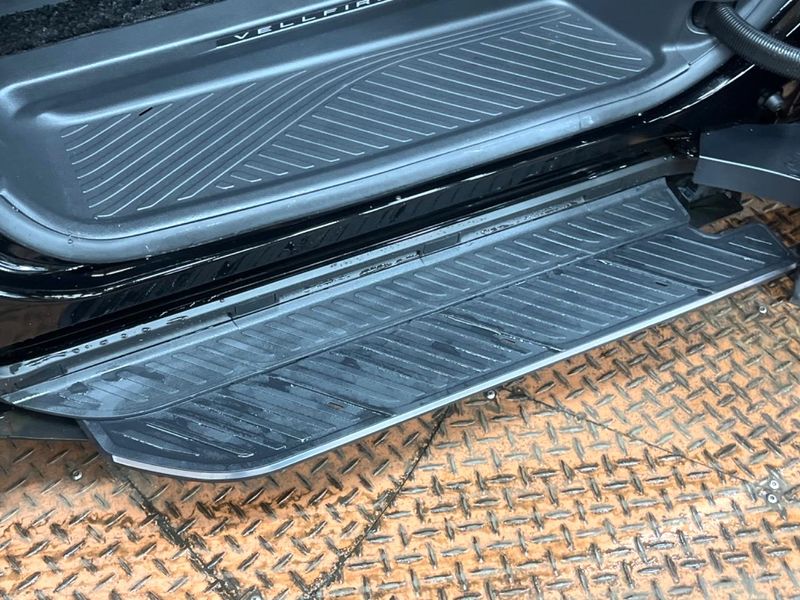 2025 Toyota Vellfire Hybrid 6AA-AAHH40W (UW-6aa8b5a5ae85d)[7]