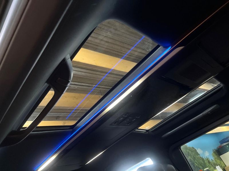 2025 Toyota Vellfire Hybrid 6AA-AAHH40W (UW-6aa8b5a5ae85d)[23]