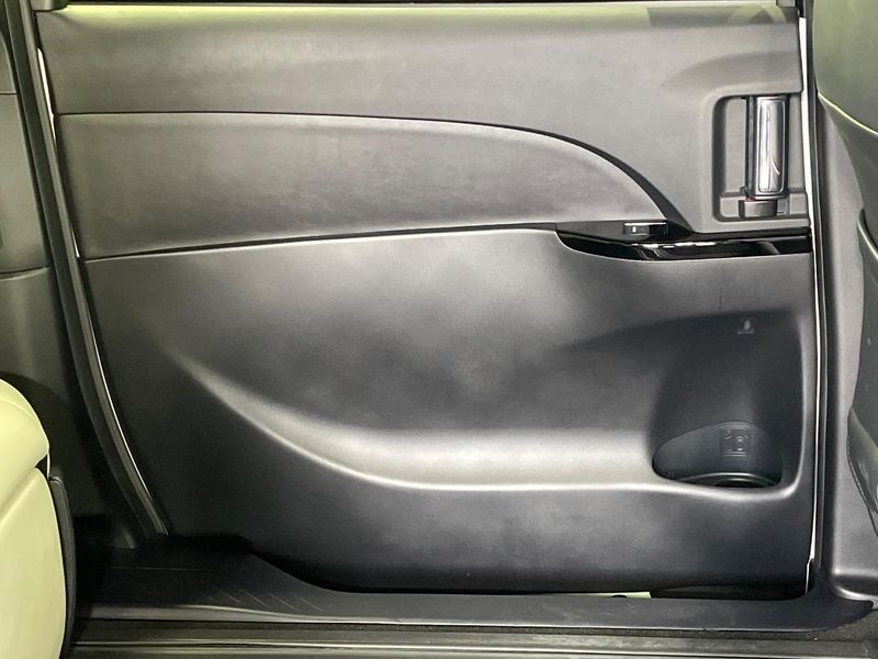 2016 Toyota Estima DBA-ACR50W (UW-6aa8b5b1dd75f)[6]
