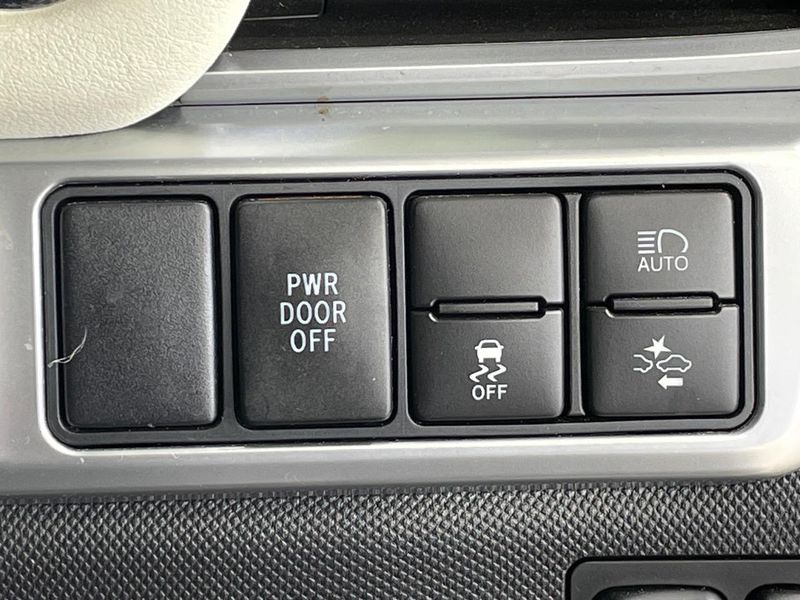 2016 Toyota Estima DBA-ACR50W (UW-6aa8b5b1dd75f)[11]