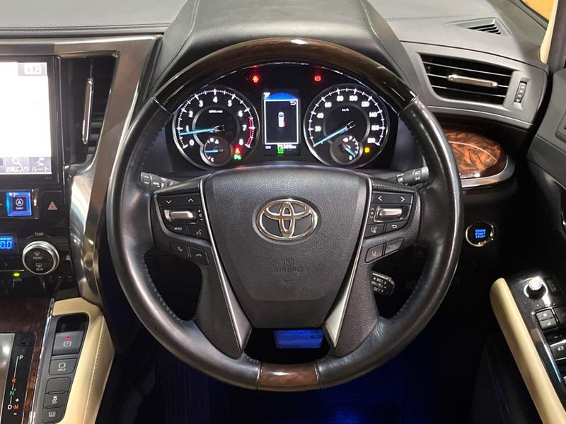 2018 Toyota Alphard DBA-AGH30W (UW-6aa8b5ba5efa9)[21]