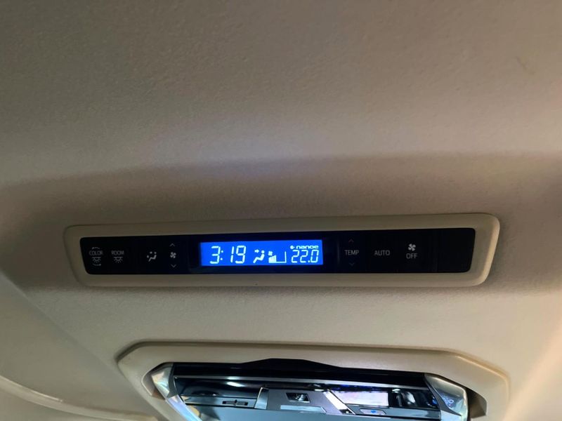2018 Toyota Alphard DBA-AGH30W (UW-6aa8b5ba5efa9)[18]