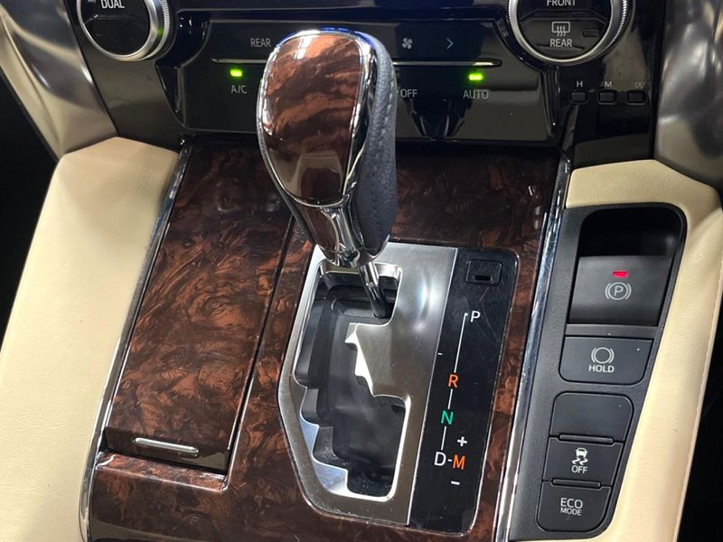 2018 Toyota Alphard DBA-AGH30W (UW-6aa8b5ba5efa9)[27]