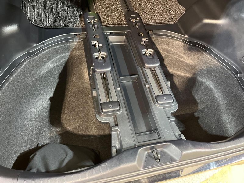 2019 Toyota Alphard DBA-AGH30W (UW-6aa8b5bc13be8)[27]