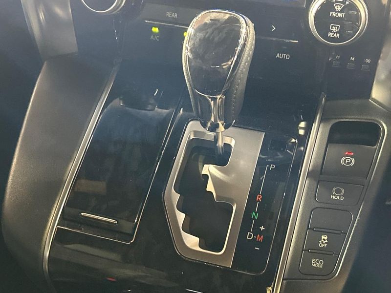 2021 Toyota Alphard 3BA-AGH30W (UW-6aa8b5c23e6c9)[29]